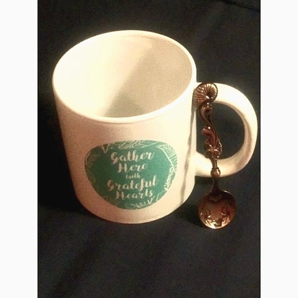 Coffee mug + ANTIQUE STYLE SPOON